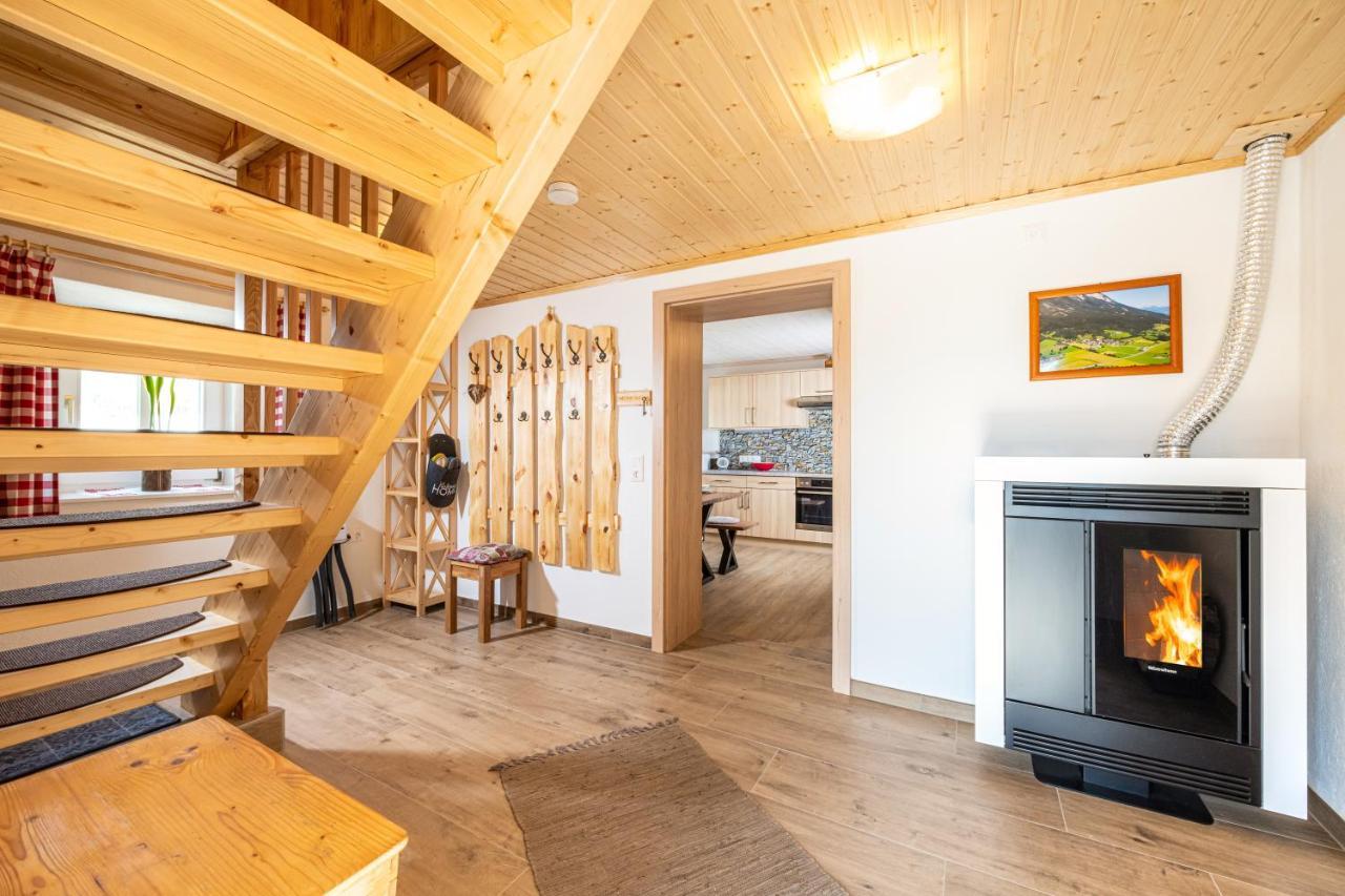 Ferienhaus Schwoellerbauer Sankt Martin am Grimming Екстериор снимка