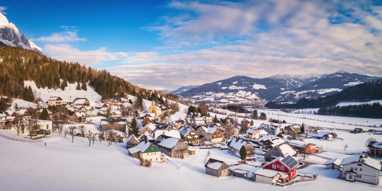 Ferienhaus Schwoellerbauer Sankt Martin am Grimming Екстериор снимка